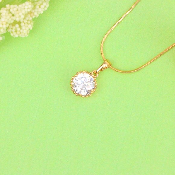 "Elegant Rose Gold Round Pendant with Large White Sparkling Stone, XPPT1866 - Picture 13 of 13